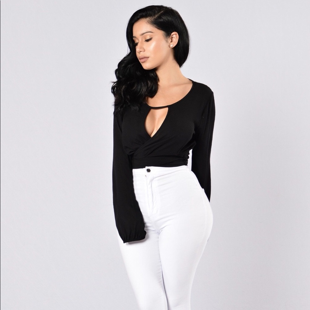 FASHION NOVA Black Long Sleeve Crop Top LARGE